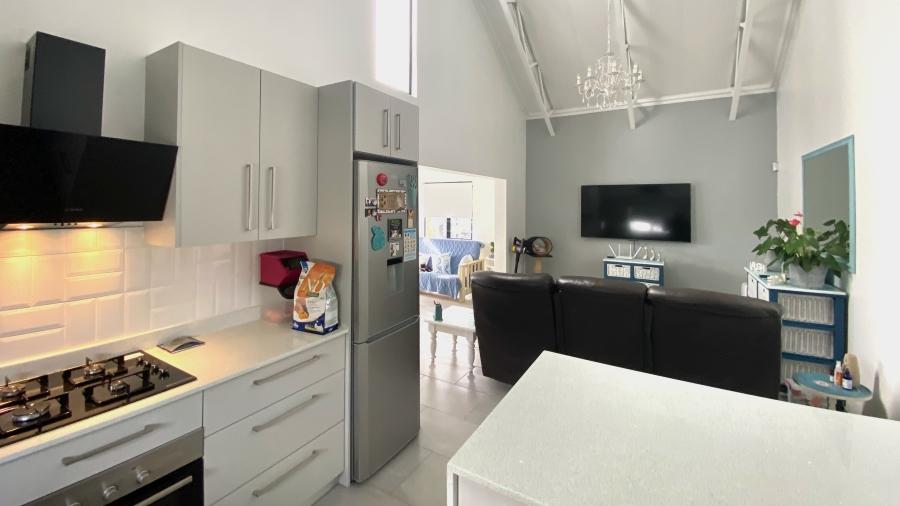 2 Bedroom Property for Sale in Velddrif Western Cape